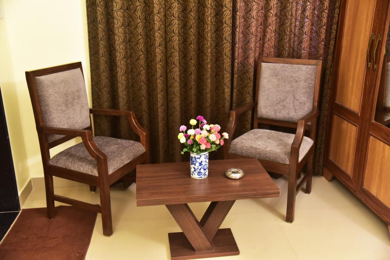 Candolim Grande Resort Exterior foto
