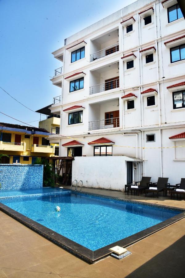 Candolim Grande Resort Exterior foto