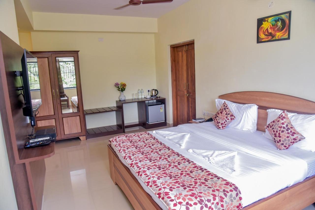 Candolim Grande Resort Exterior foto