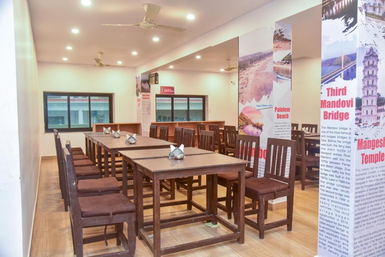 Candolim Grande Resort Exterior foto