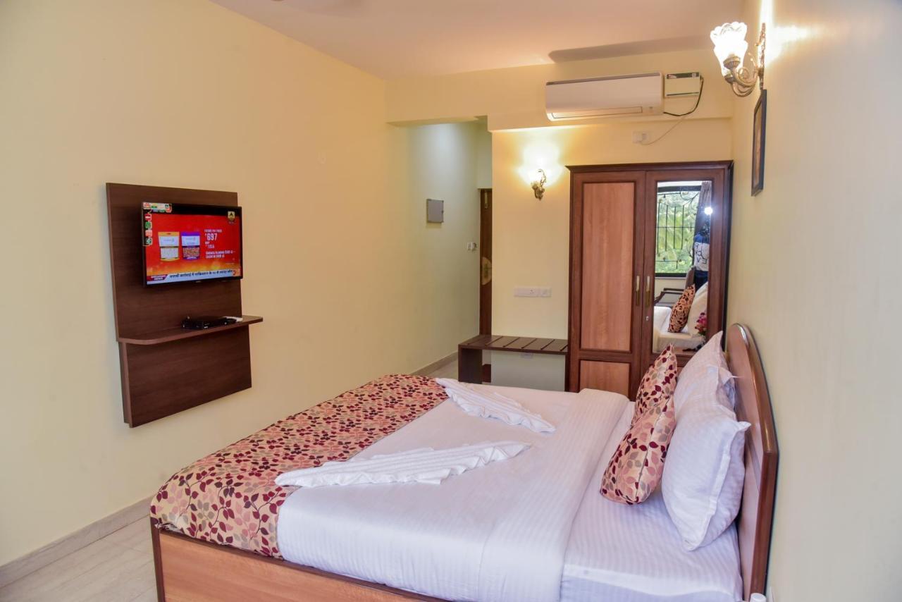 Candolim Grande Resort Exterior foto