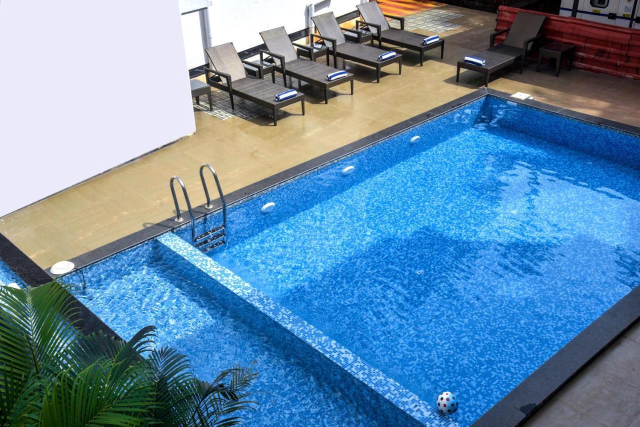 Candolim Grande Resort Exterior foto